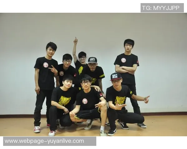 南京街舞队的防反策略分析与表现评估探讨