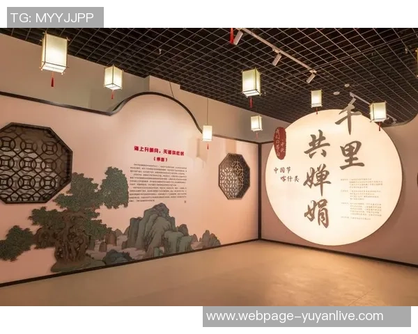 新疆咔什古城与上海的文化碰撞与旅游魅力对比探讨